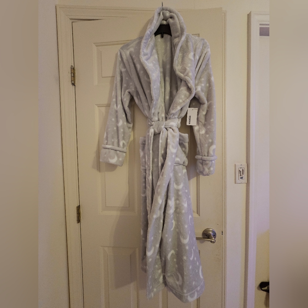 Cozy Plush Light Gray Robe